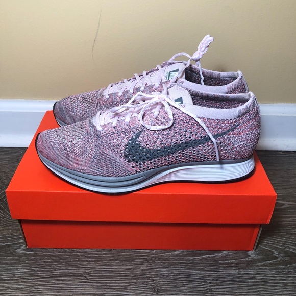 nike flyknit racer size 8.5